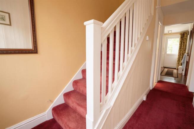 3 bed Semi-Detached for sale Image 5