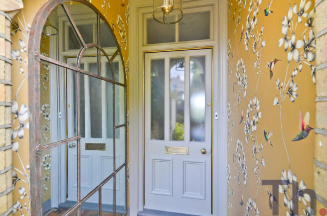 Entrance Porch.JPG