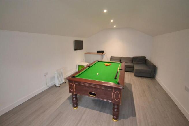 Home Office - Games Room Inside.JPG