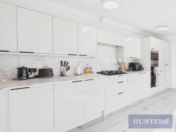 3 bed Terraced for sale Image 5