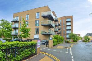 Flat 48, Millar House, Station Road, Borehamwood WD6 1BS