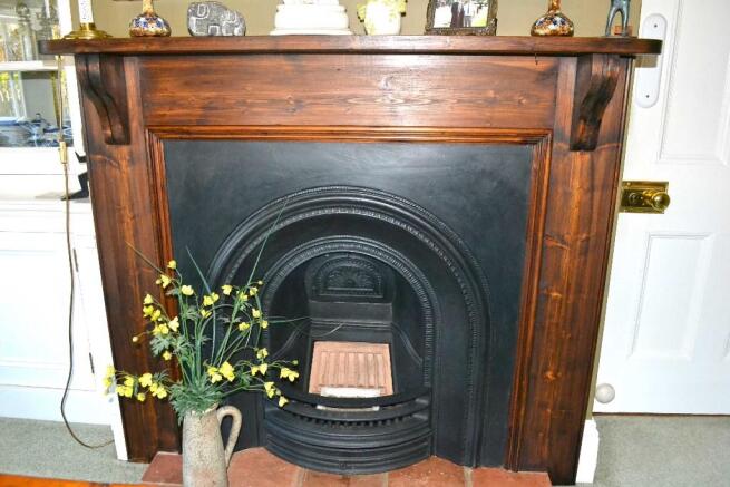 Dining Rm Fireplace