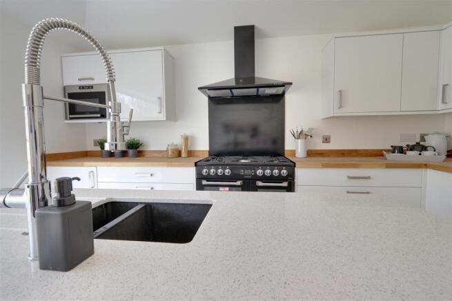 Kitchen .jpg