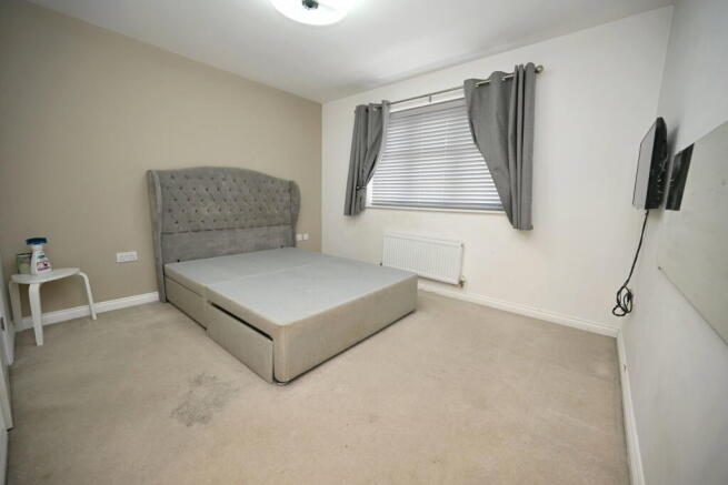 4 bed Detached for sale Image 12