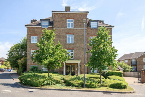 Lady Aylesford Avenue, Stanmore