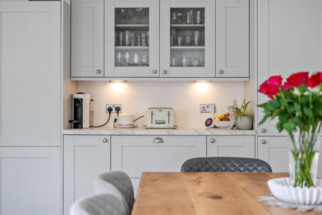 Kitchen / dining room