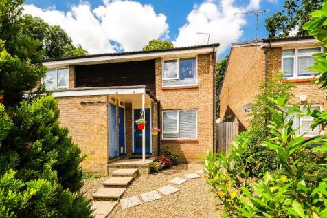 Fosters Close, Latchett Road, London, E18