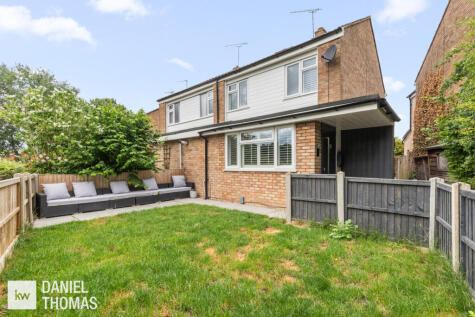 DANIEL THOMAS | Downlands, Waltham Abbey, EN9 1UH