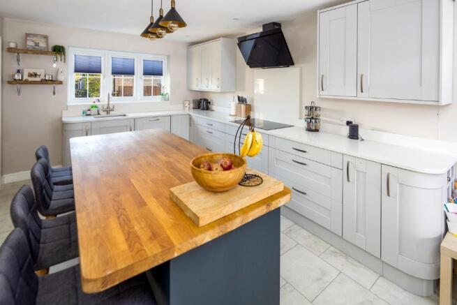 Kitchen Brk- Diner