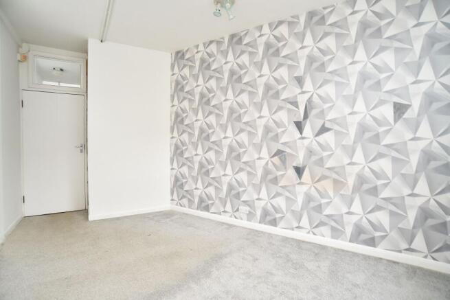 2 bed Detached for sale Image 11