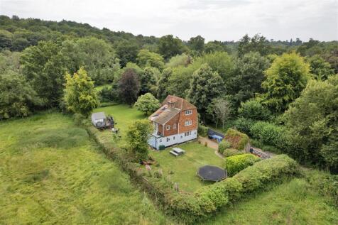 Grove Road, Penshurst