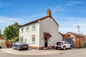 44, Woodford Close, Coldharbour, Aylesbury HP19 7FS