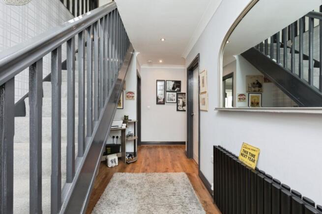 3 bed Detached for sale Image 12