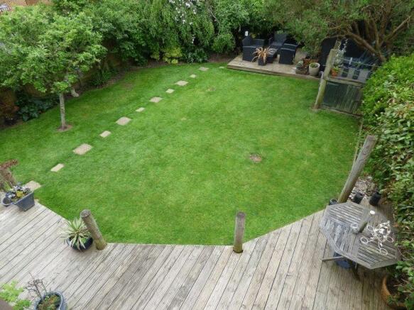Photo 13