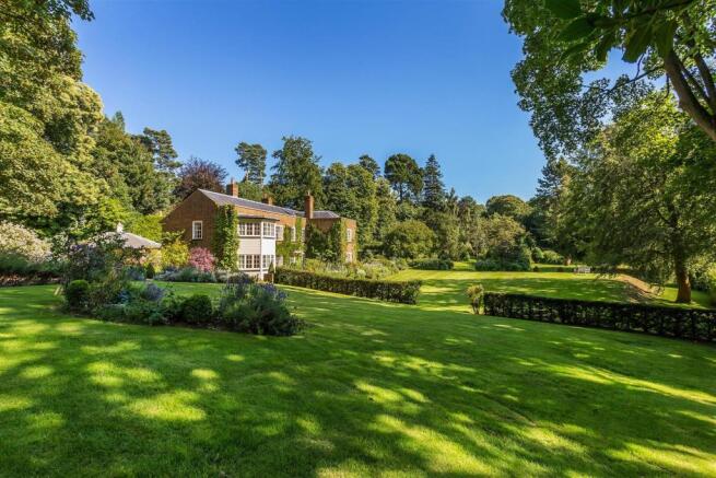 house. estate agent 