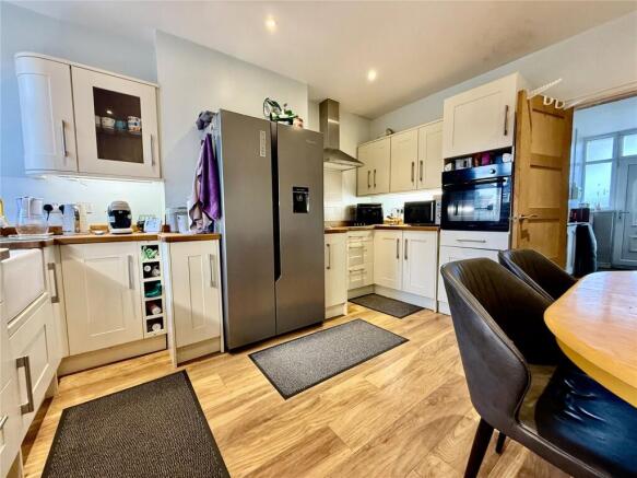 3 bed Detached for sale Image 4