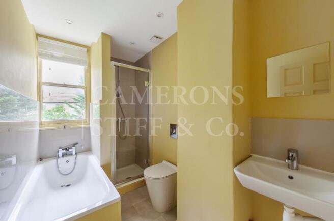 Leghorn Road- Bathroom.jpg