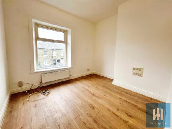 2 bed Terraced to rent Image 12