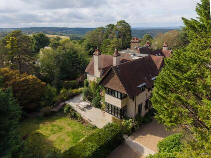 Rannoch Road, Crowborough, TN6