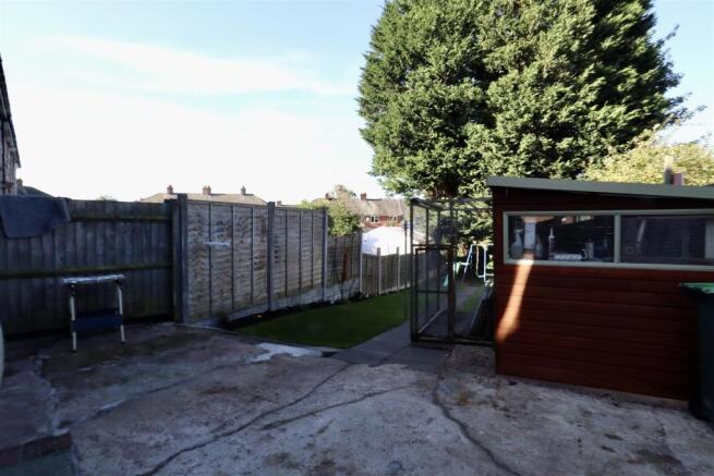 Rear Garden 2.JPG