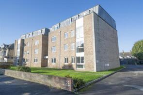 Flat G, 10a Alexandra Court, Alexandra Road, Weymouth DT4 7QH