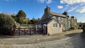 2, Coed Isaf, Ffordd Glanrhos, Dyffryn Ardudwy LL44 2BT