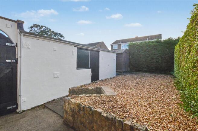 3 bed Semi-Detached for sale Image 11