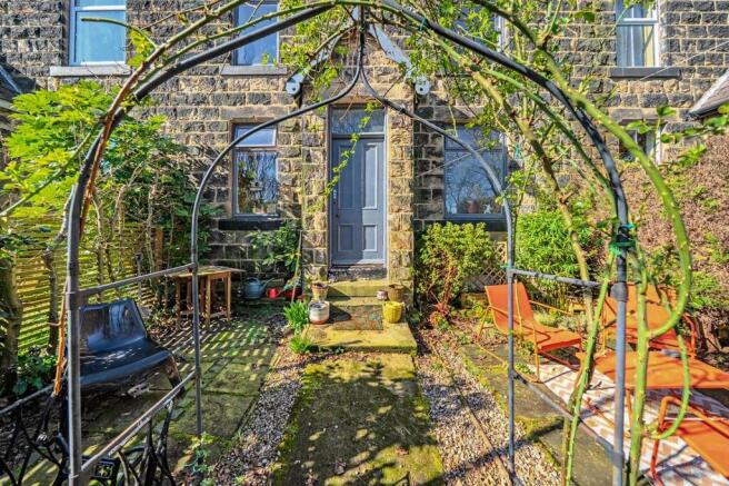 2 bed Terraced for sale Image 8