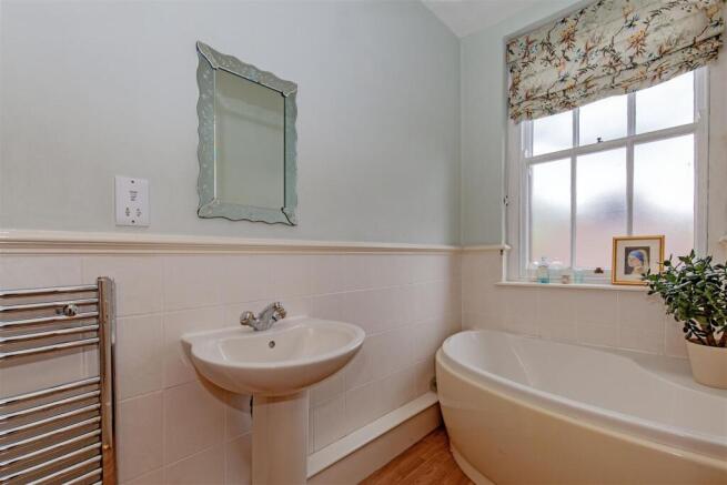 Bathroom-1.jpg