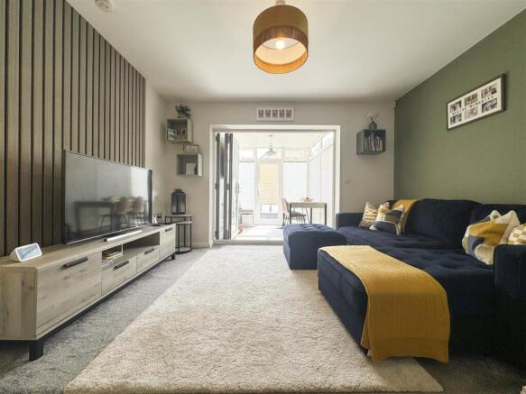 2 bed Terraced for sale Image 4