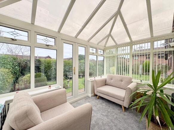 3 bed Detached Bungalow for sale Image 5