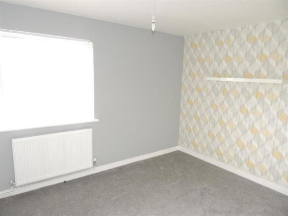 Bedroom 1 (rear)