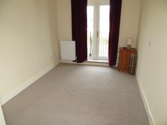 BEDROOM 5