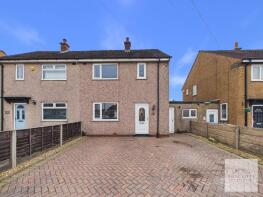55, Hazelhurst Drive, Preston PR3 1NB
