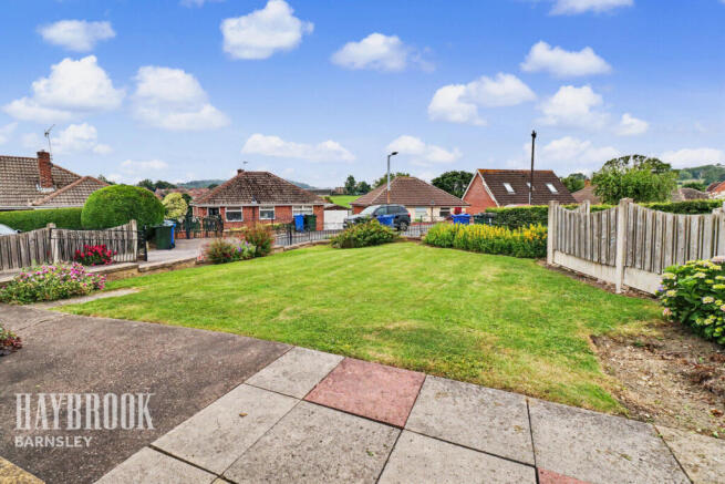 2 bed Detached Bungalow for sale Image 10