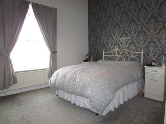 HobsonSt75bed1.JPG