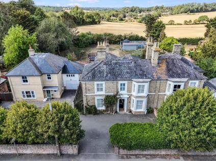 Sudbury Road, Halstead, Essex, CO9