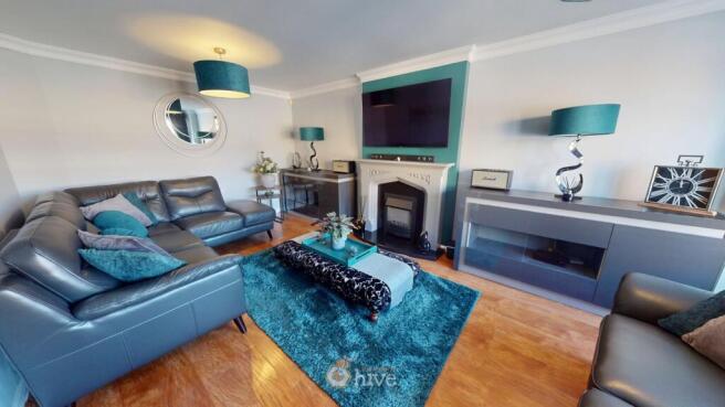4 bed Detached for sale Image 4