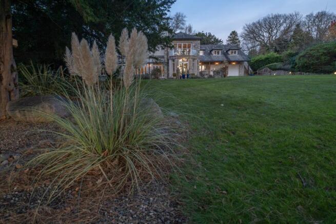 Front gardens