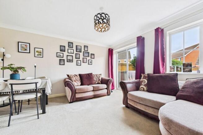 88e17002-CAM01085...