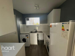46, Hansart Way, Enfield EN2 8ND