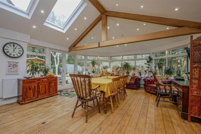 Dining Room/Conservatory