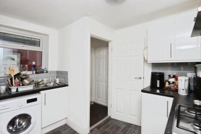 3 bed Terraced for sale Image 7