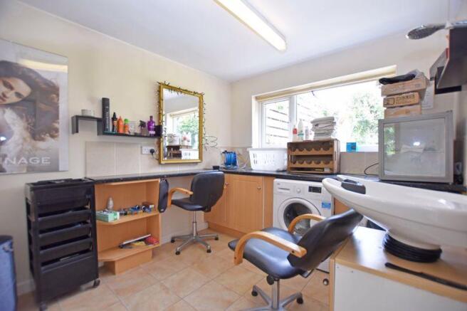 Salon