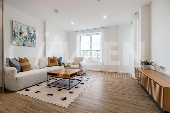 RECEPTION (SIMILAR FLAT)