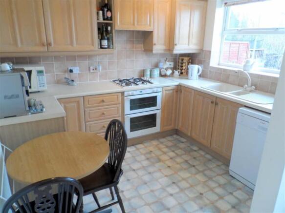 BREAKFAST KITCHEN