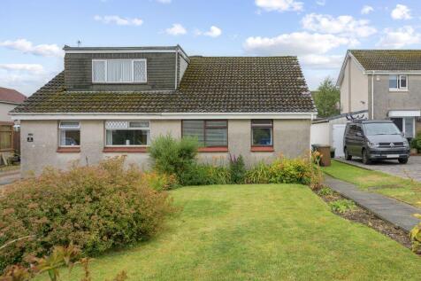 11 Brora Place, Crossford, KY12 8YP