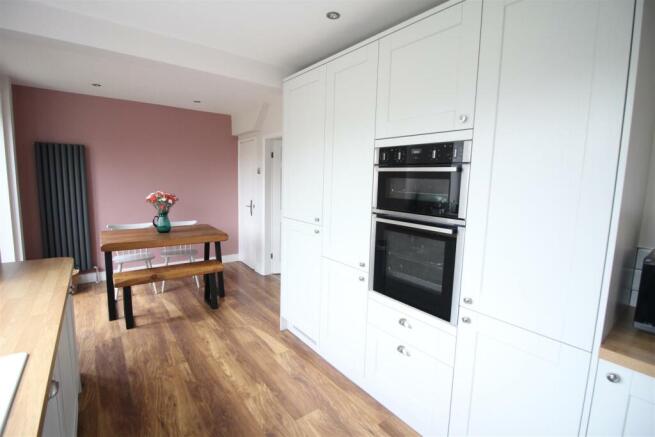 Fitted Kitchen