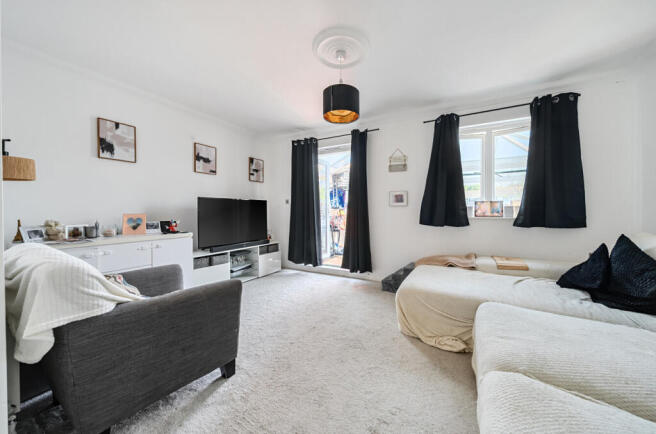 1342993-1-68a8324...