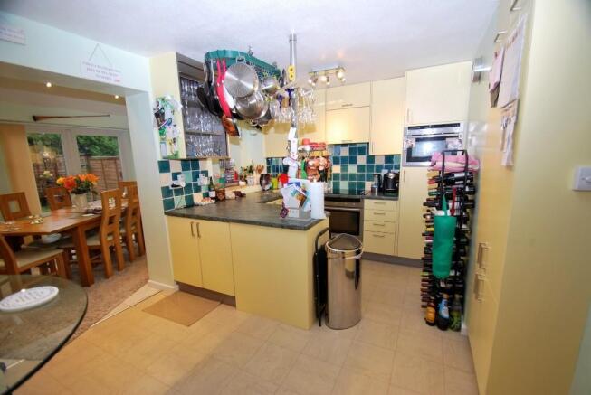 Kitchen - Dining Roo
